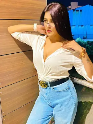 Mallika Khan Escorts